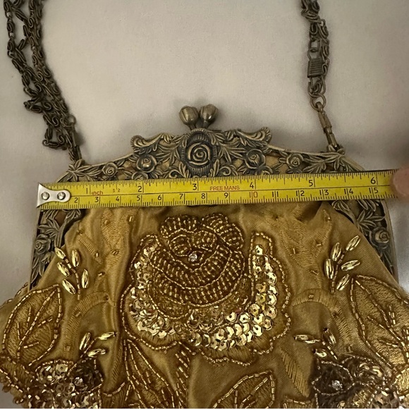 Ornate Gold Embroidered Clutch - Picture 4 of 16